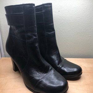A2 By Aerosoles Remote Control Ankle Boots 9.5